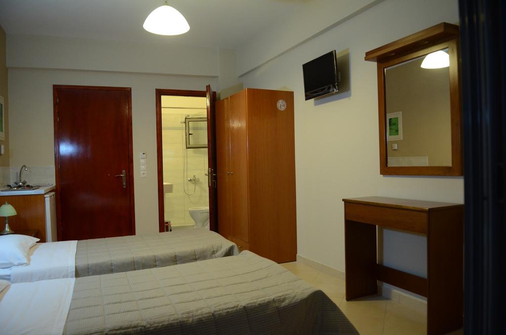 Papanikolaou Rooms Neochori  Extérieur photo