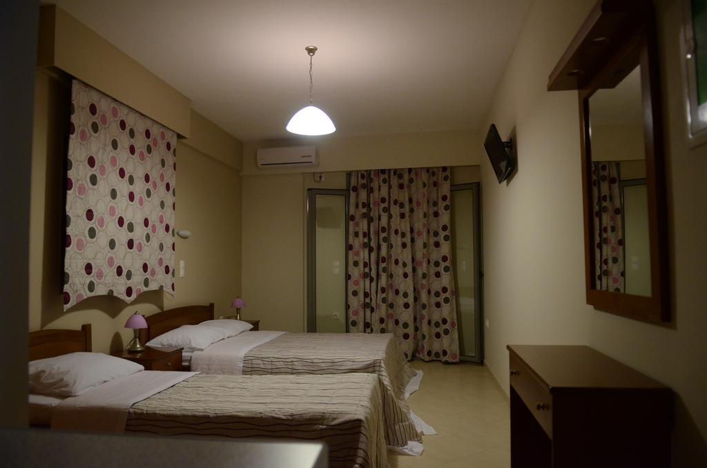 Papanikolaou Rooms Neochori  Extérieur photo